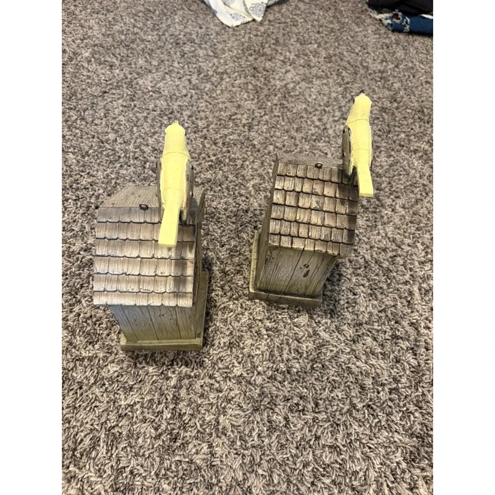 Set of 2 Rustic Sweet Home Birdhouse Figurines Yellow Bird Farmhouse Decor